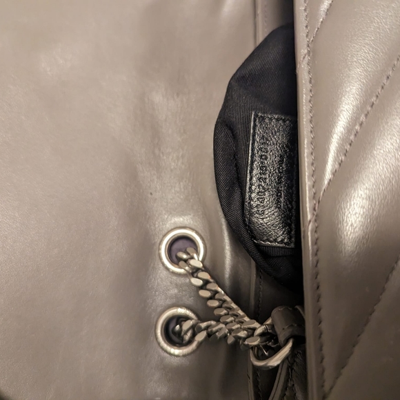 AUTHENTIC YSL LARGE GREY LOU with verificatiob - Picture 8 of 8